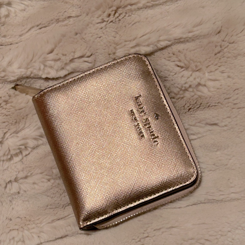 Kate Spade Small Compact Wallet
